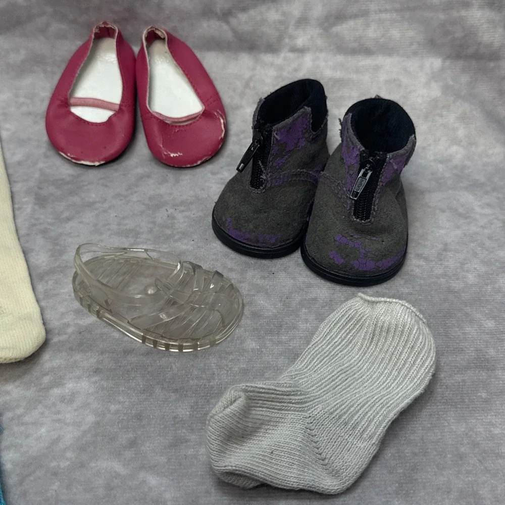 American Girl‎ Lot Shoes/Clothes Pink Flats Skate Socks Anywhere Boots *READ*